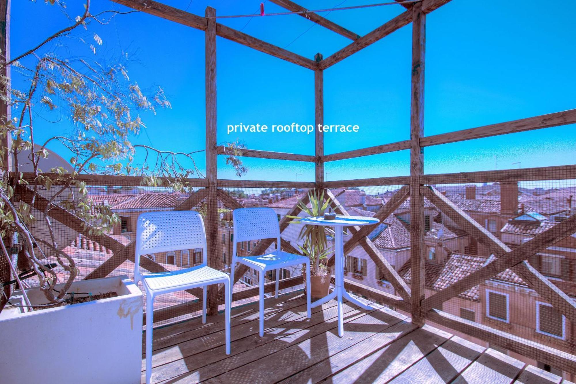 Dandolo-Terrace Apartment เวนิส ภายนอก รูปภาพ